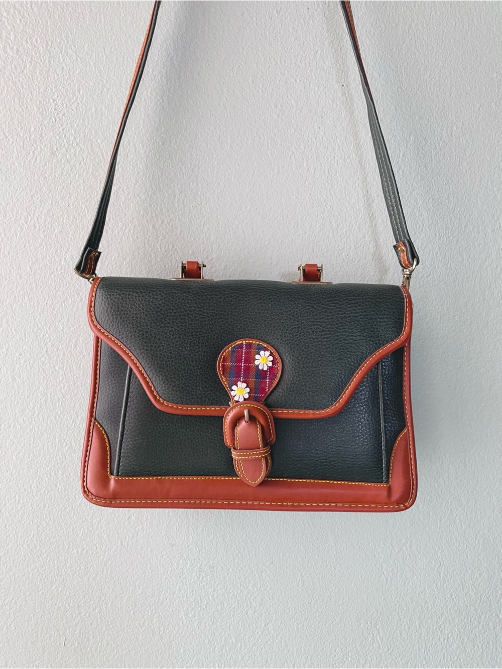 Vintage | Forest Green & Brown Trim Leather Crossbody Shoulder Bag Purse